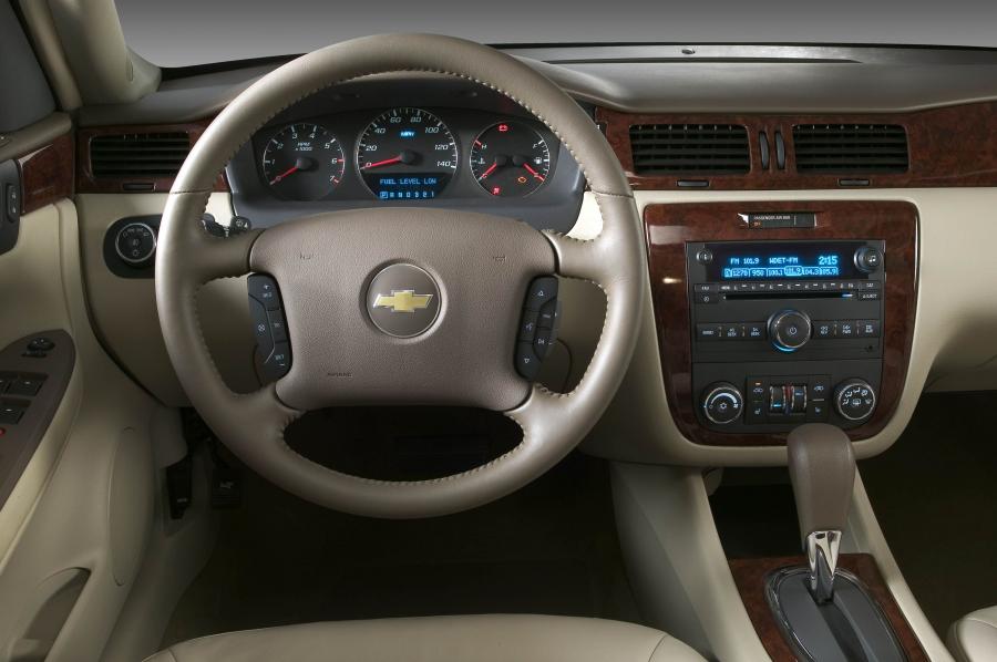  Chevrolet Impala 2006 года  (фото 31 из 91)